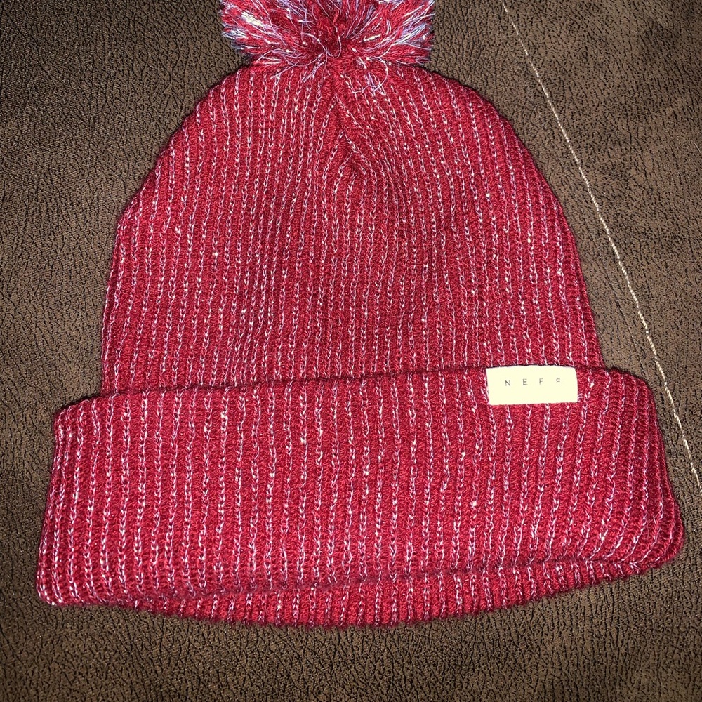 Neff puffball beanie - Picture 2 of 2